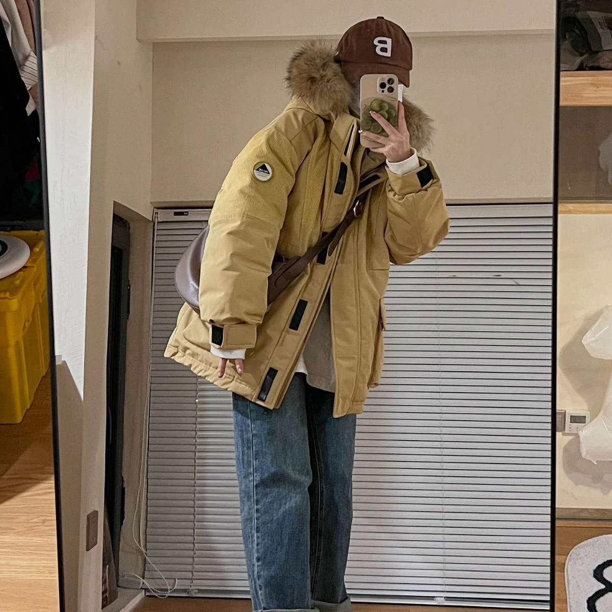 超目玉新品 中綿ジャケット レディース 中綿コート ダウンコートフード付き アウター 無地 カジュアル ゆったり 通勤通学 トレンド ファー付き 小柄