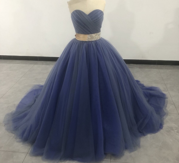 即納！おしゃれ上級者に人気！ カラードレス 紺 ソフィア ソフトチュール 前撮り 結婚式/披露宴