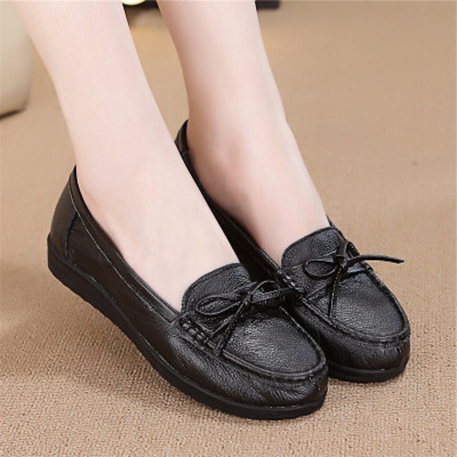 スリッポン スニーカー ランキング ブランド レザー 冬 あったか ボア 革 春 24.5 歩きやすい グレー 黒 レディース ピンク 白 幅広 軽い ハイカット 夏 5E 疲れない ブランド 軽量