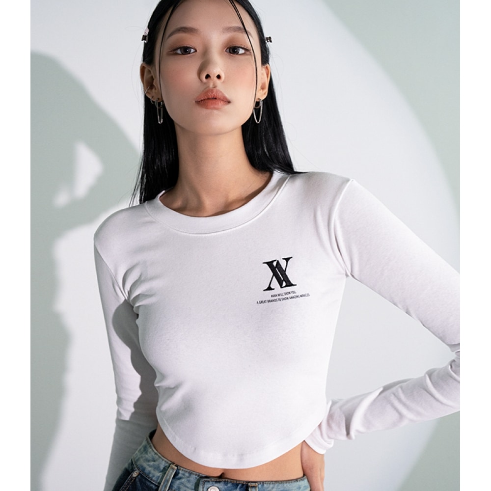 アヴァンドレス AV ロゴクロップTシャツホワイト