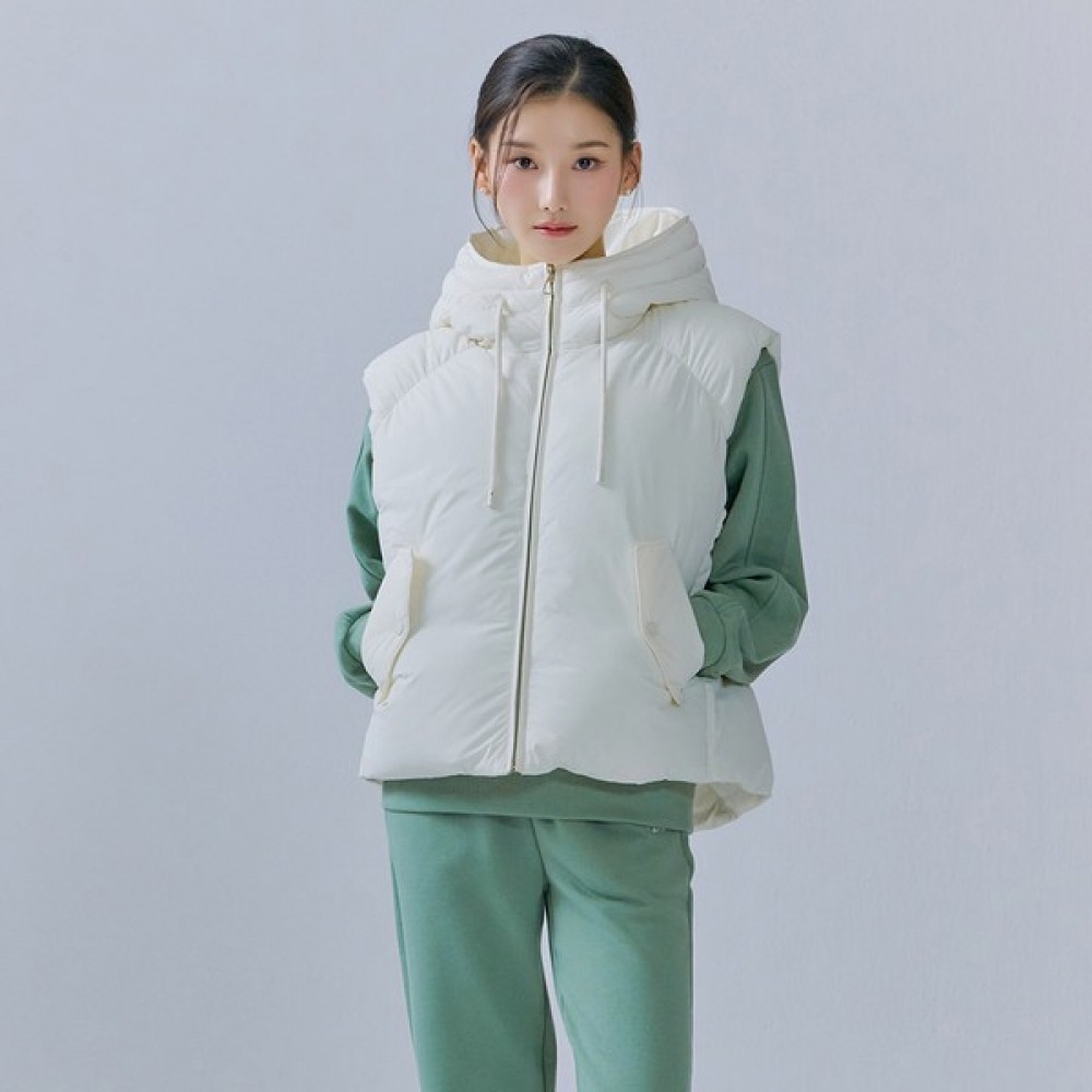 [チェースカルト] レディースフード付きボリュームベスト-CFRG7362C0A