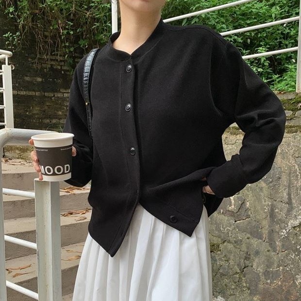 トップス カーディガン 長袖 ラウンドネック ノーカラー 前開き ボタン ミディアム丈 かわいい 大人可愛い きれいめ シンプル 上品 おしゃれ かっこいい カジュアル こなれ感 個性的 主役級 ラフ 5,502円