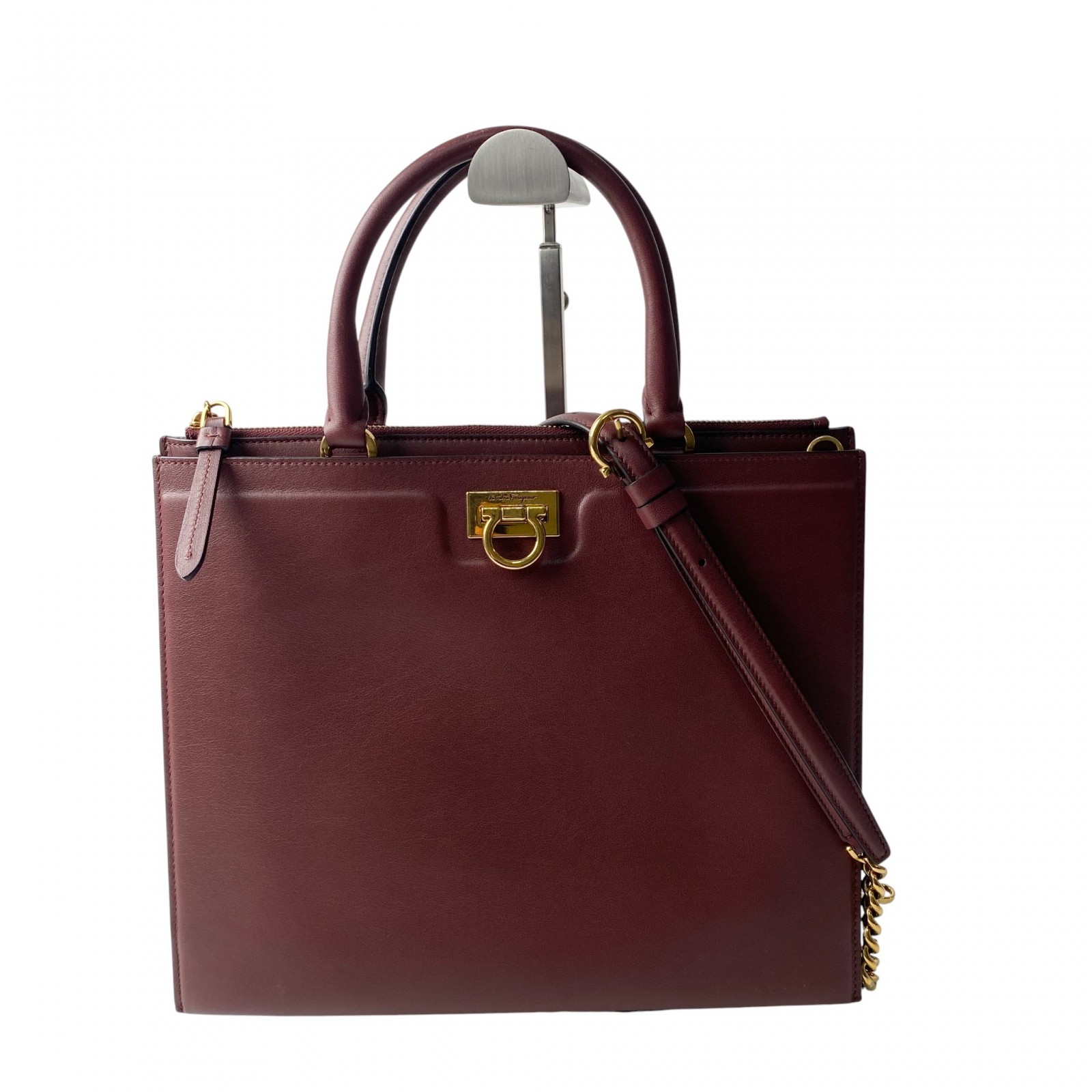 フェラガモ Ferragamo レディース ガンチーニ 2way ショルダーバッグ トートバッグ 斜めがけ クロスボディ 33,670円