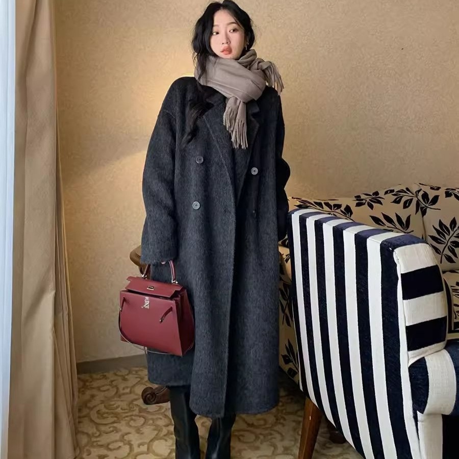 2024秋冬新型高級両面カシミヤコート女性の長毛が厚くなった中ゆるいウールのコートですね