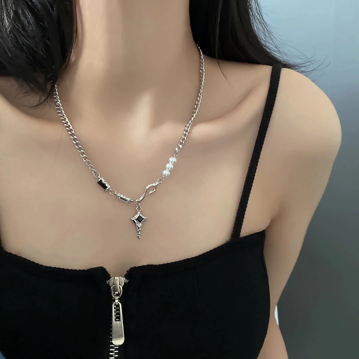 ネックレス ネックレス 美しい首元ネックレス ネックレス 金属アレルギー対応 百掛け 鎖骨チェーン