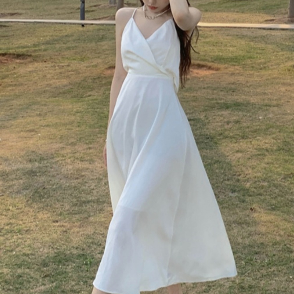 ワンピース キャミワンピ ミモレ ロング Vネック ウエストマーク バックリボン かわいい 大人可愛い きれいめ シンプル 上品 エレガント 夏 リゾート 海 デート お出かけ モテ S L　白