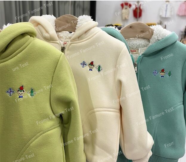 新秋冬子供用ジャケットユニセックス暖かい子供服フリース90-130