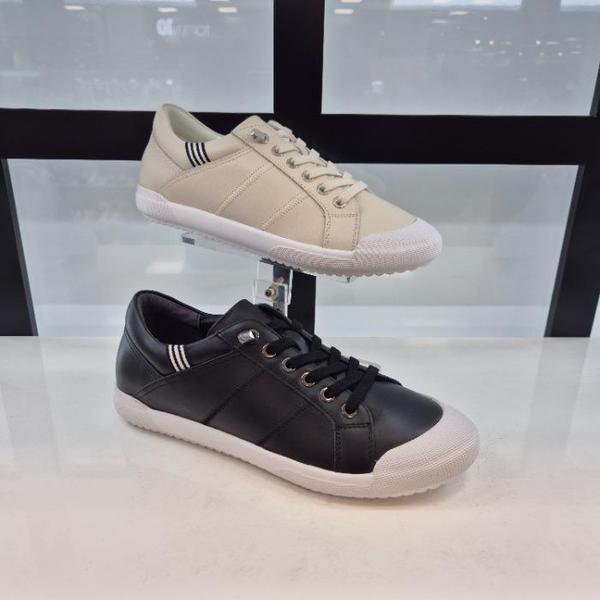 HC11 牛革女性靴 B8W9U43V9T (45265617)