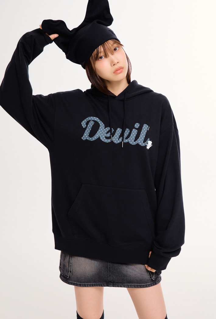 [SPAO x ガナディ] 天使と悪魔 フーディースウェットシャツ (BLACK)_SPMHF4VU02 / 가나디 천사와 악마 후드 스웨트셔츠 / 公式グッズ GANADI