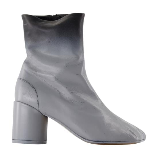 MM6 MAISON MARGIELA Women Boots S66WU0131 P7439 HB098 black