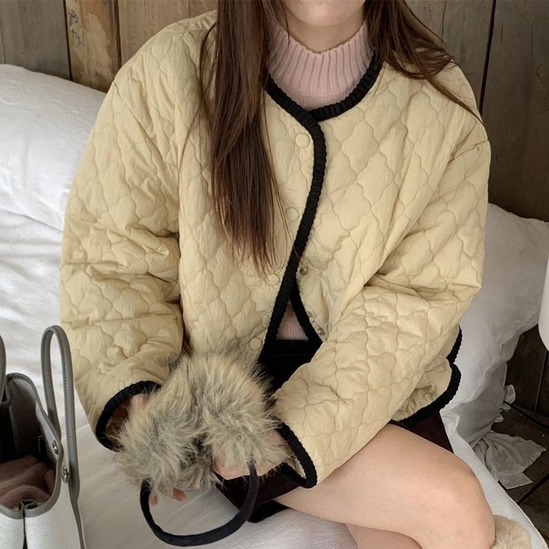 配色パイピングゆるショート丈 シングルボタン中綿ジャケット 保温性 3 カラー フェイクファー 4,654円