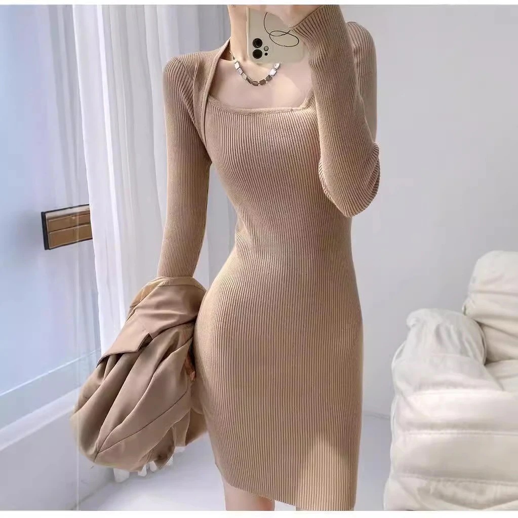 気質の牙の秋と冬の女性の服の底部のドレス婦人服の女性のファッションヒップヒップセータースカート