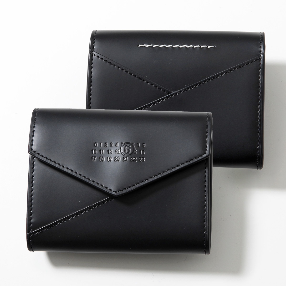 MM6 エムエムシックス メゾンマルジェラ コインケース Japanese 6 SA5UI0010 P7183 レザー ミニ財布 カードケース ナンバーロゴ T8013