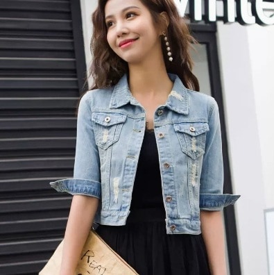 5分袖タイトデニムジャケット トップス ブルーデニム ダメージ加工 サイズ豊富 スリム ショート丈 ジャケット 袖あり 五分袖 襟付き デニム かわいい 可愛い きれいめ シンプル カジュアル