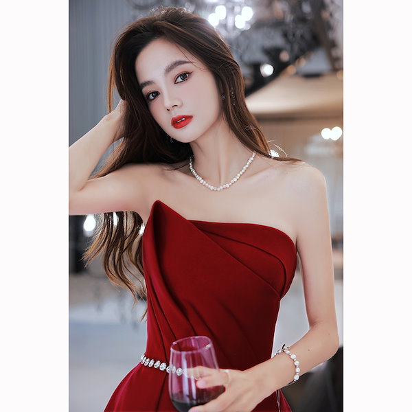 赤い気質のドレス - ドレス