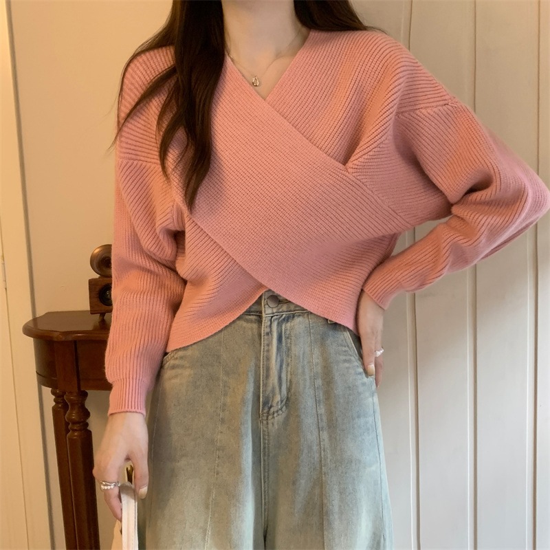 フロントクロス クロップド トップス セーター ショート丈 長袖 ドロップショルダー 襟なし Vネック ニット 伸縮性 かわいい 大人可愛い シンプル カジュアル きれいめ おしゃれ お洒落 セクシー