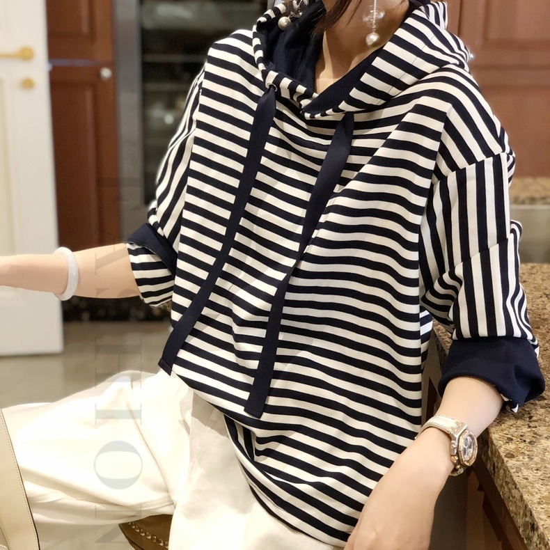 トップス パーカー 長袖 フード付き かわいい 大人可愛い シンプル カジュアル おしゃれ お洒落