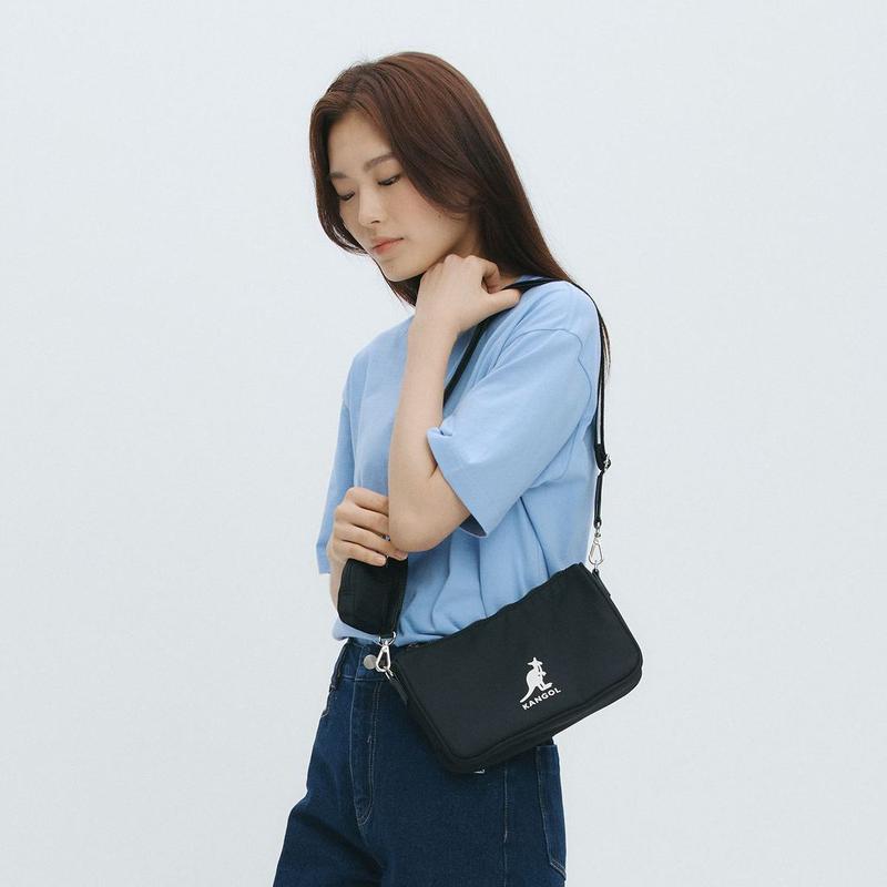 デイ ナイロン スリム クロスバック 3257 ブラック