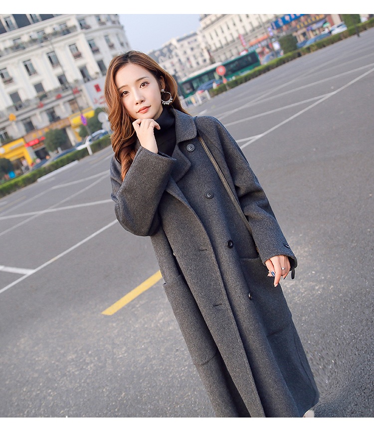 アウター コート ロングコート ロング丈 長袖 前開き 襟付き ポケット かわいい 大人可愛い きれいめ シンプル 上品 おしゃれ かっこいい レトロ ラフ ルーズ こなれ感 個性的 主役級 存在感