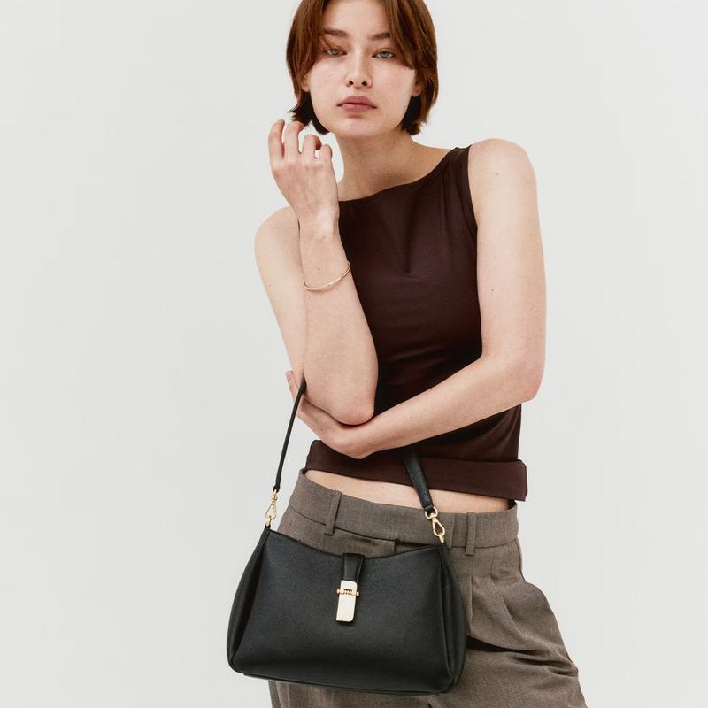 DCBA5F161BK[CLA] ブラック牛革チェック装飾ポイントショルダーバッグ