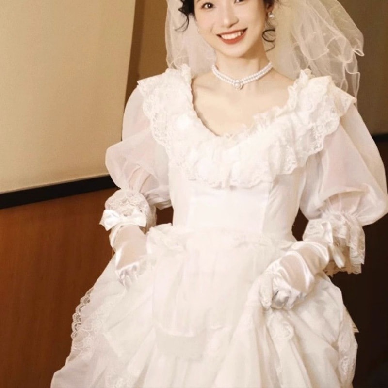 気質とデザインセンスを備えたフランスの高級逃亡王女のチュチュスカートエンゲージメントライトウェディングドレスホワイトレースドレス