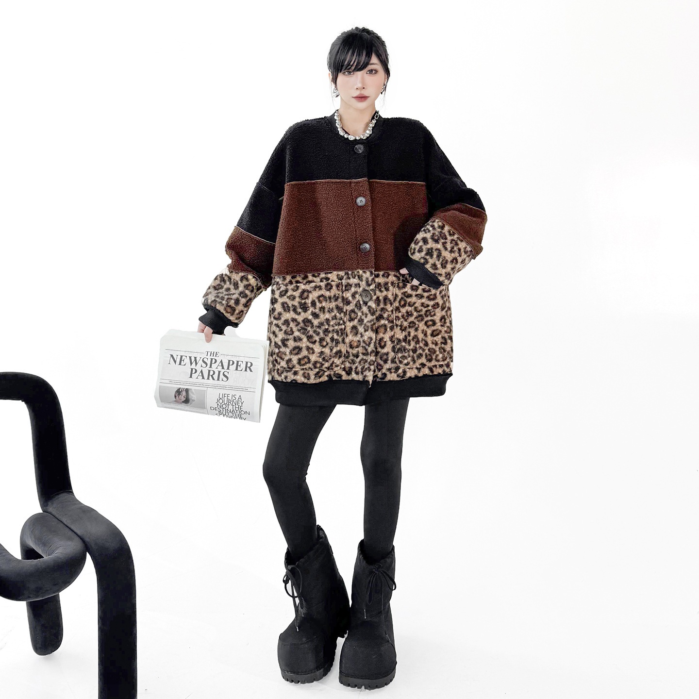 【Noir Mode】 冬 リバーシブルジャケット 配色切り替え ショート コート デザイン性 ブラックコーデ 大きいサイズ レディース 体型カバー フェイクボアコート ファーコート アウター