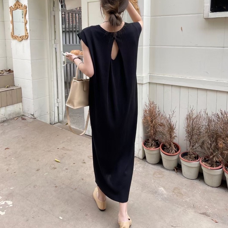 ワンピース レディース バックコンシャス ワイド きれいめ 個性的 人気 通販 春服 夏服 4色 アンクル ノースリーブ ラウンドネック SNS 映え 流行 トレンド 高見え 格上げ 楽ちん 涼しい