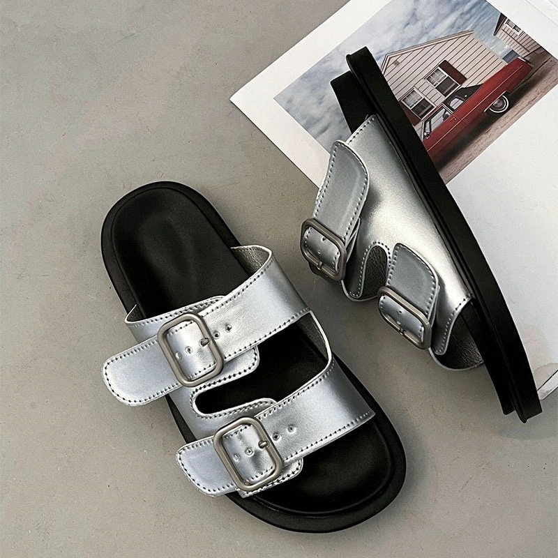 【20点セット】【無料】2025 夏 サンダル レディース 厚底サンダル スポーツサンダル 滑り止めスリッパ ビーチサンダル 通気 フラットシューズ 靴 人気 ファッション 56,756円