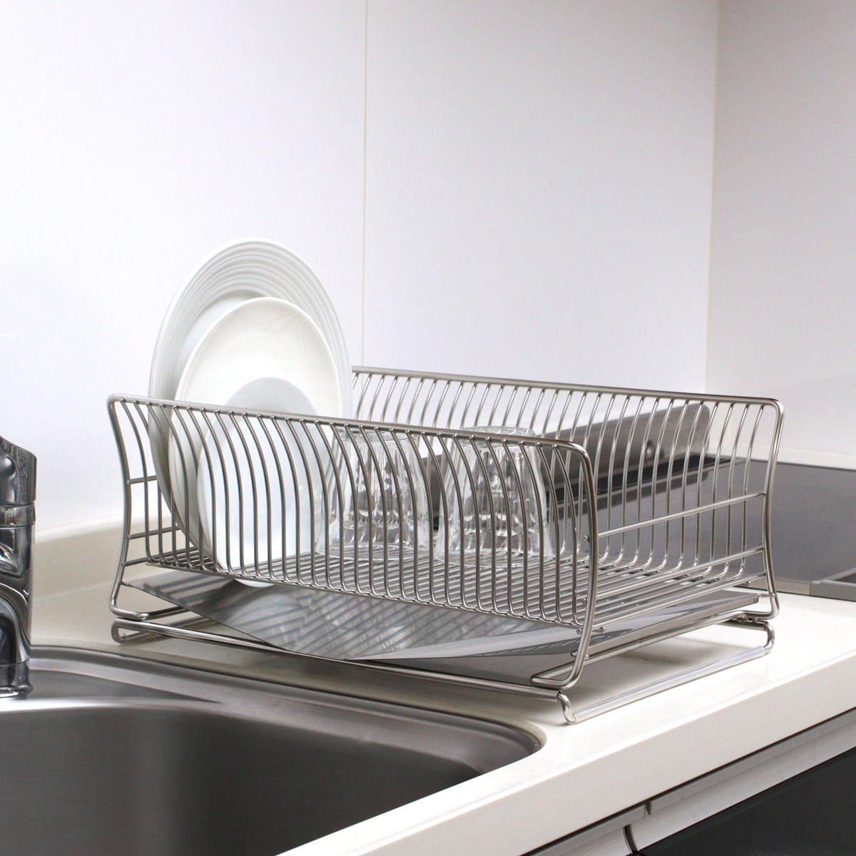 水切りかご 18-8 ステンレス製 水切りカゴ サスティナ 水切りラック ディッシュラック 水切りバスケット 水切り 流れる オールステンレス 伸縮 1段 トレー シンク上 シンク渡し