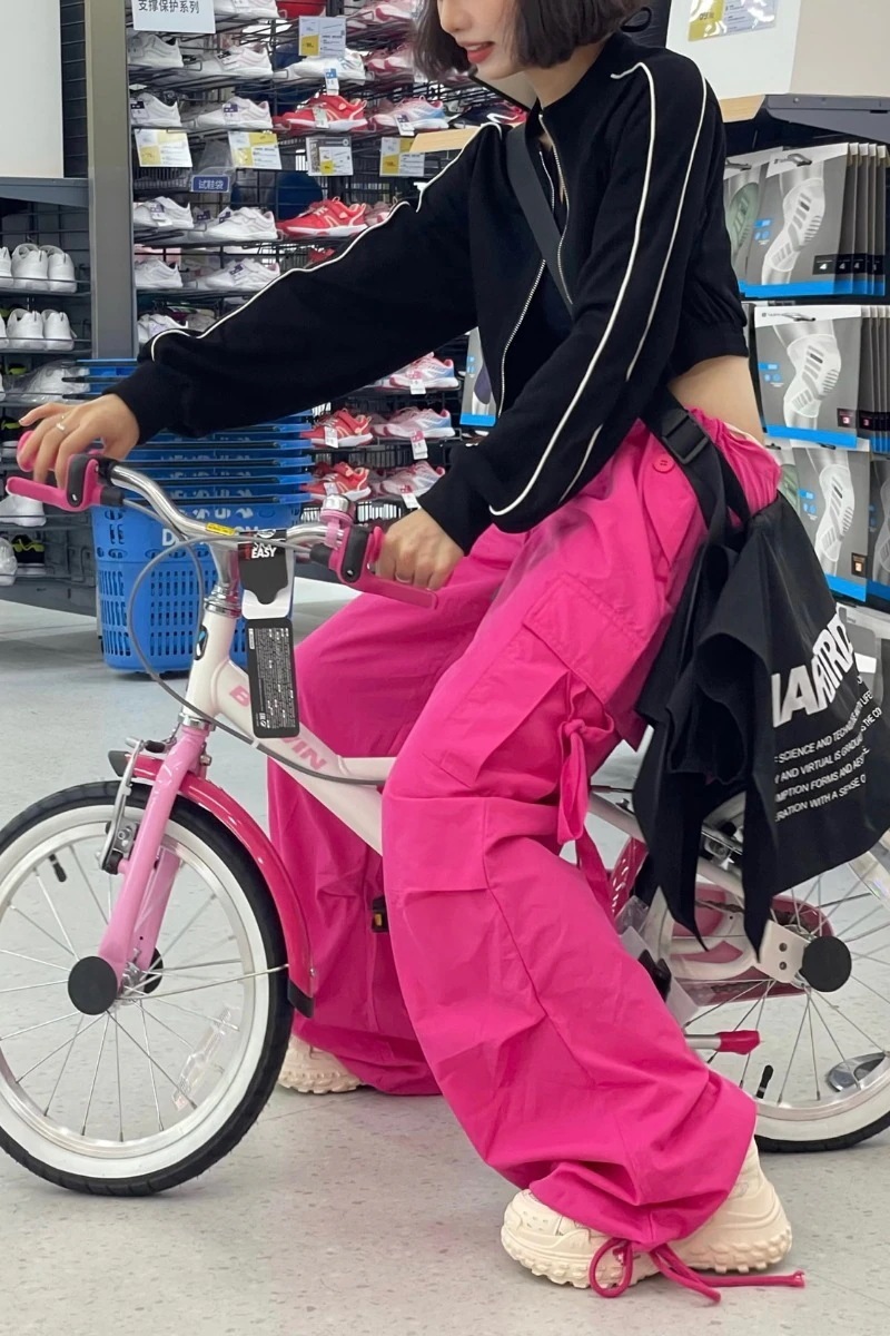 ジャージ ワイド パンツ セットアップ レディース 長袖 ショート へそ出し ジャケット 上下セット ファスナー 前開き ツーピース カジュアル かっこいい お洒落 学生 黒 ローズレッド S M L