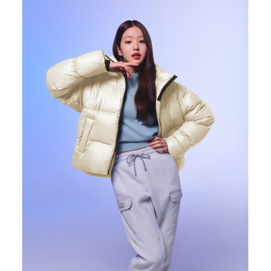 ダウンジャケット ダウンコート AIRBORNE ROBE WOMEN’S DOWN JACKET レディース アウター IVE チャン・ウォニョン 着用の商品