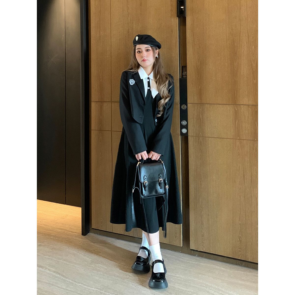 涼しく楽ちんセットアップ 二点セット スーツワンピーススーツ女性2023早秋の新作スリム黒スカート