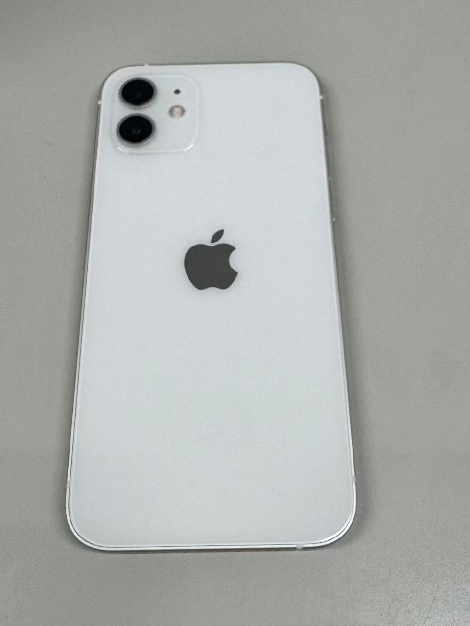 電池100% iPhone12 64GB ホワイト SIMフリー【動作確認・初期化済み】