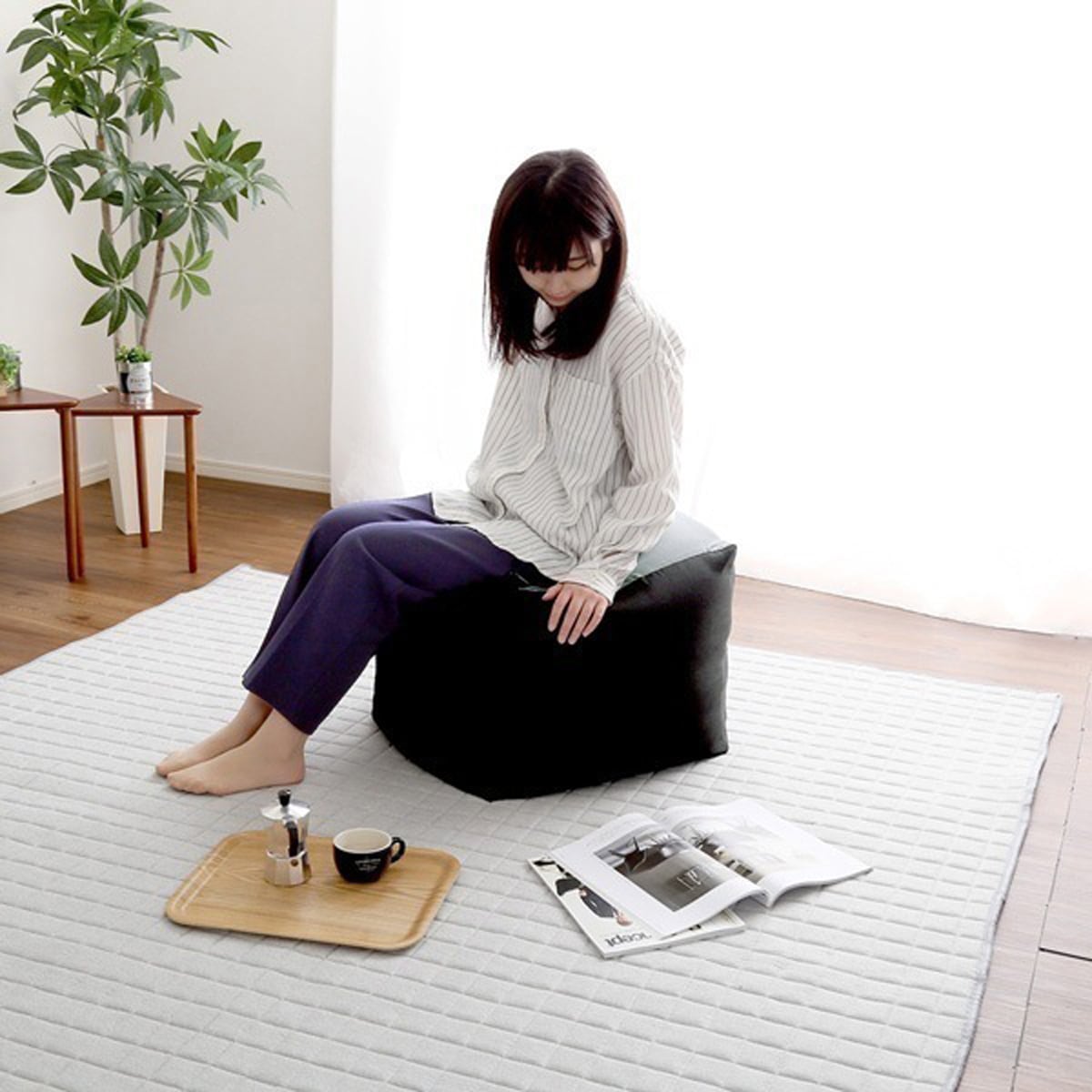 新配合でヘタリにくい キューブ型 ビーズクッション ダークカラー おしゃれ クッション 5,121円