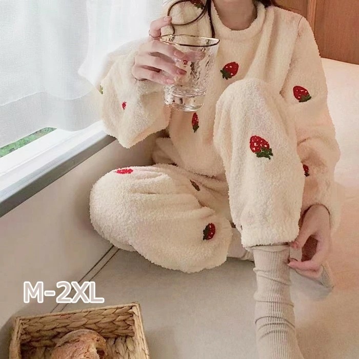 パジャマ ルームウェア レディース いちご もこもこ 上下セット ナイトウェア 可愛い 長袖 部屋着 秋 冬 セットアップ おうち時間 ロングパンツ 韓国ファッション 大人 ゆったり 暖かい ズボン付