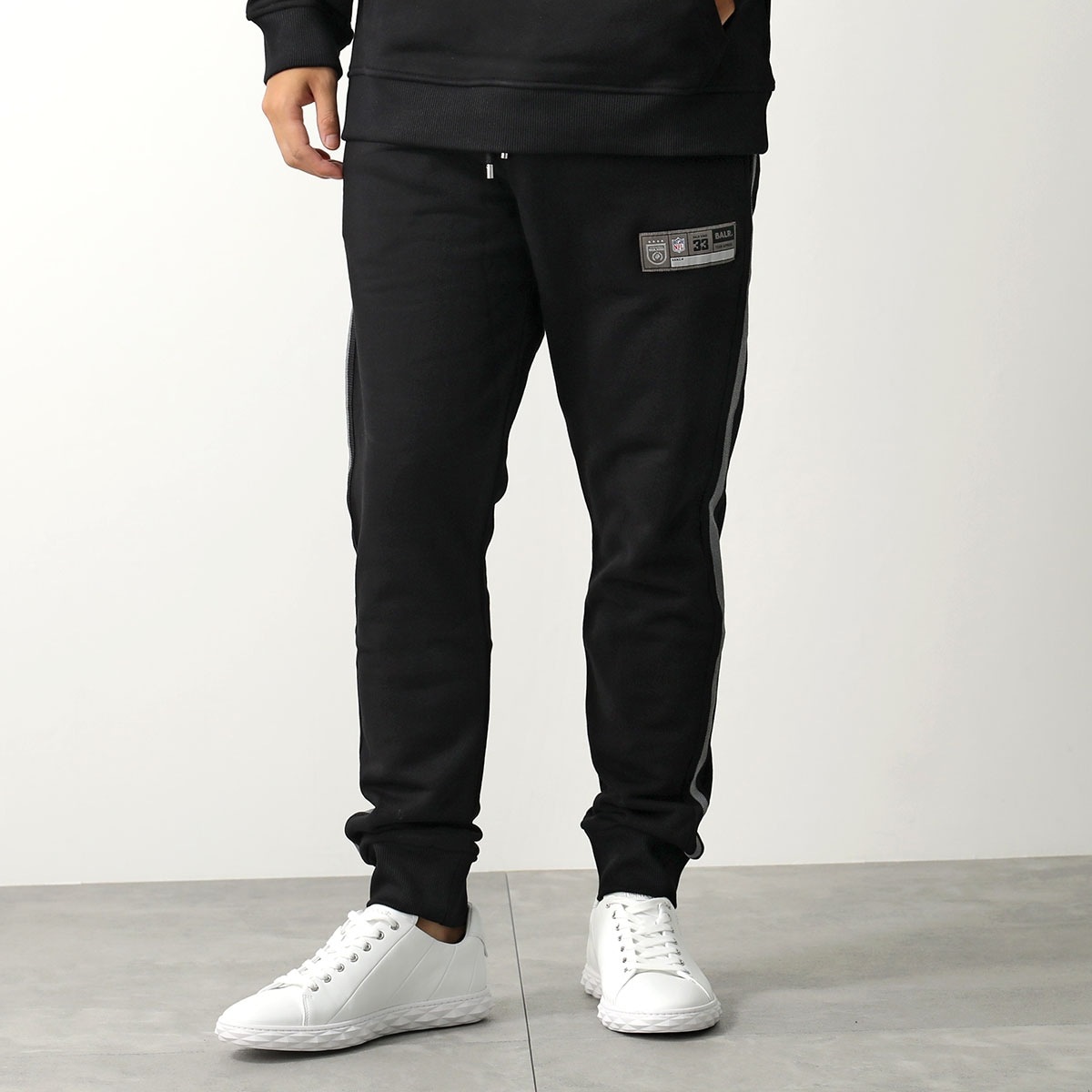 BALR. ボーラー スウェットパンツ NFL × BALR. SWEATPANTS B1411.1127 メンズ ジョガーパンツ コラボ ロゴ JetBlack