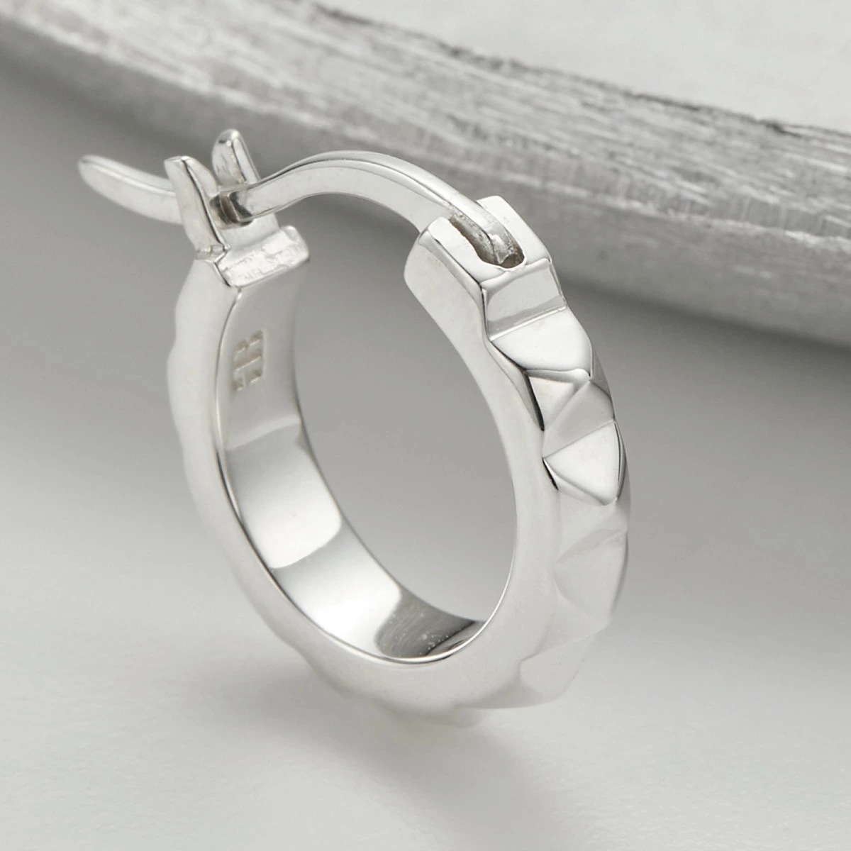 ピアス フープ レディース メンズ 刻印可能 片耳用 1個売り シルバー925 スタッズ 小さめ