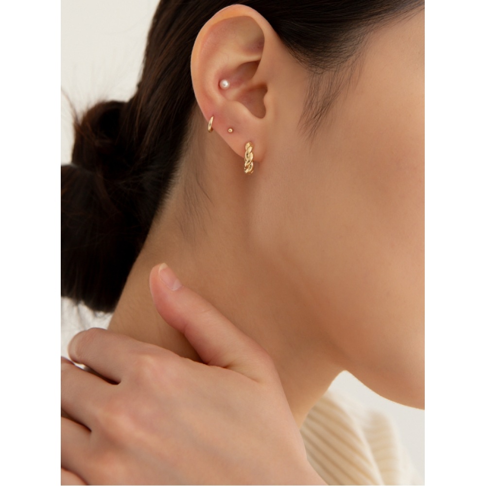 LUNNE 14k ボールドウェーブ ワンタッチリングピアス (14kゴールド) LFE49