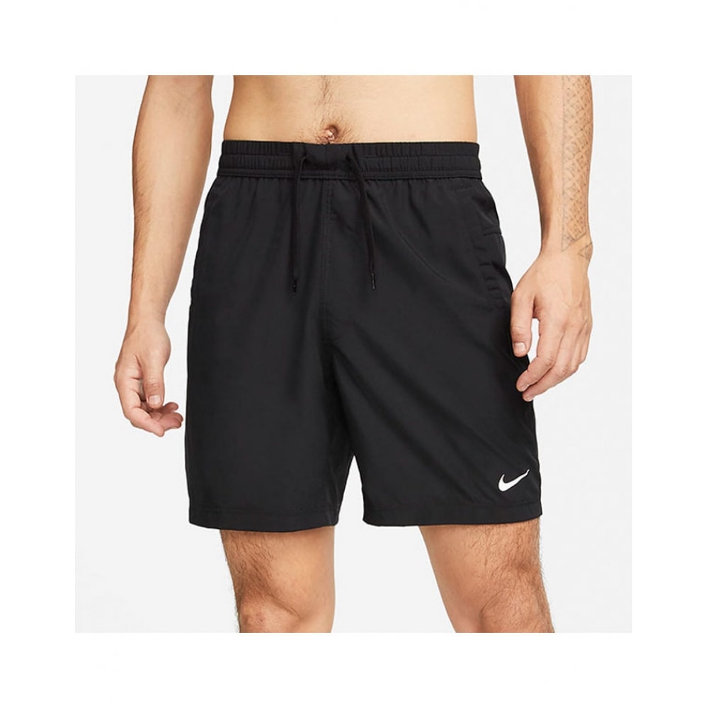 国内販売店ナイキショーツドライフィットフォーム 7インチ裏地なし多目的ショーツ DV9858-010 S2503