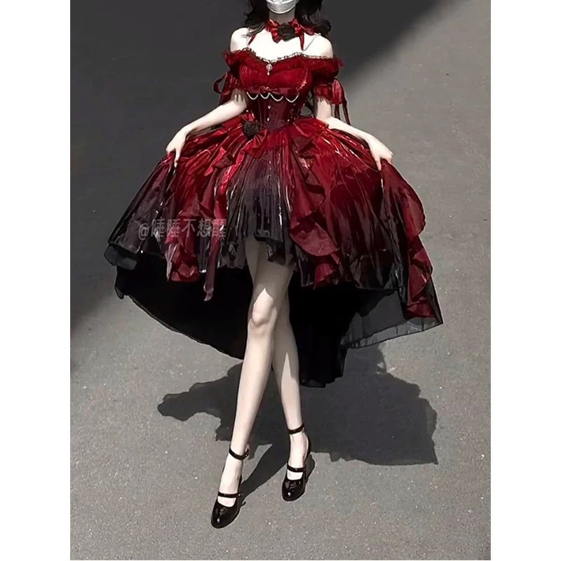 黒と赤のグラデーションフロントショートバックロングフラワーウェディングドレスロリータスカートロリータテールふわふわプリンセススカート