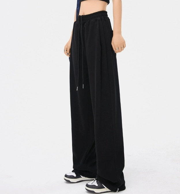 スウェット ウエストゴム ジャージ パンツ 部屋着 レギュラー丈 ルーズ ストレート ワイド ポケット 伸縮性 ボトミング シンプル カジュアル 大人 レトロ 大人女子 こなれ感 ラフ ボーイッシュ 5,042円