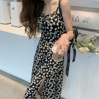 ワンピース 膝丈 ひざ丈 膝上 膝下 袖なし ノースリーブ Vネック シフォン スリット サイドスリット かわいい 大人可愛い 大人 大人女子 こなれ感 ラブリー キュート ガーリー 個性的 花柄