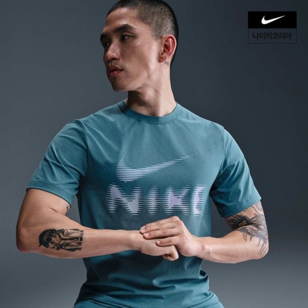 メンズナイキハイバースドライフィットラッシュガードコーディ T シャツ HQ7988-006