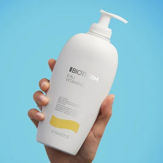 【BTSテテPICK】【ビオテルム】オー・ヴィタミネ ボディミルク 400mLさっぱり保湿 ボディケアボディミルク 保湿ケア ビタミンE パンテノール さっぱり使用感 しっとり肌 軽いテクスチャー 毎