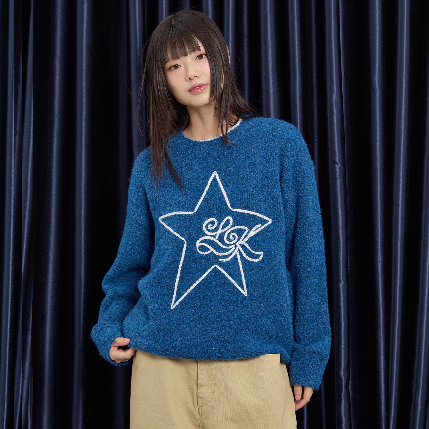 Star Line Boucle Knit BLUE