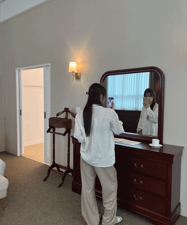 ミエル スラックス [3color][ストレート/カジュアル/ロング/スラックス/ロングパンツ/デイリー/コーディネートおすすめ/オフィスルック/y2k]