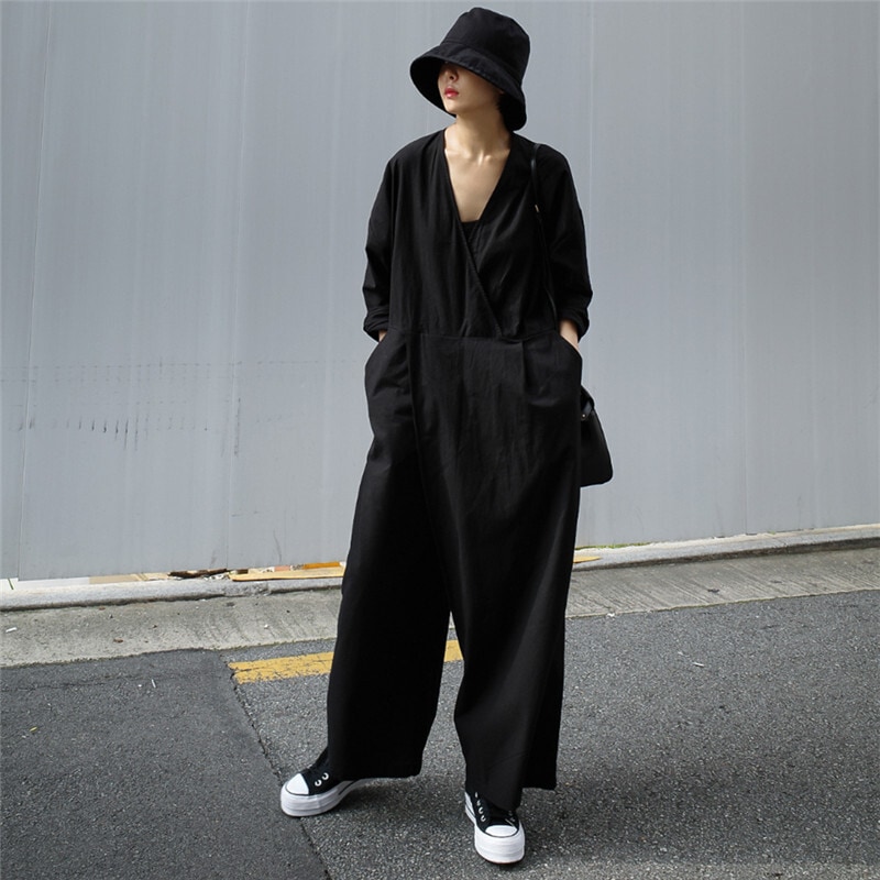 ジャンプスーツ オールインワン サロペット レディース ゆったり ブラック ママコーデ お仕事コーデ カジュアル ９分丈 ルーズ a4289