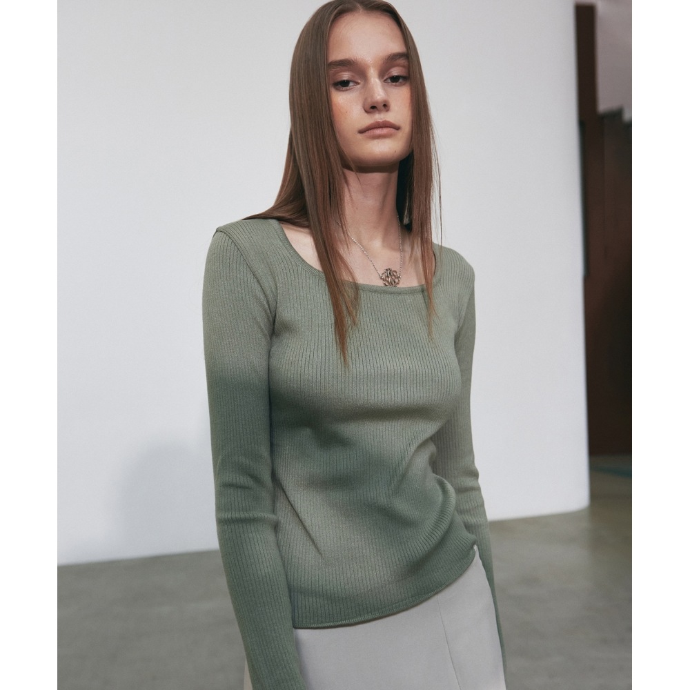 ニック&ニコールミニマルスクエア LS ニット_カーキ