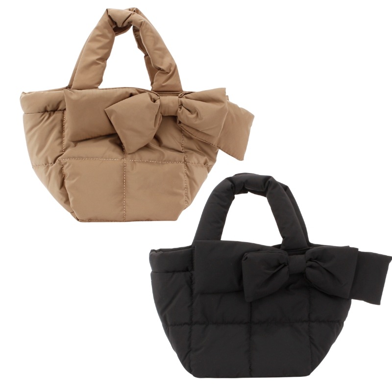 PADDING CUSHION BAG 韓国ブランド リボン付きキルティングトート／軽量 大容量／ふんわり可愛い韓国製デイリーアイテム