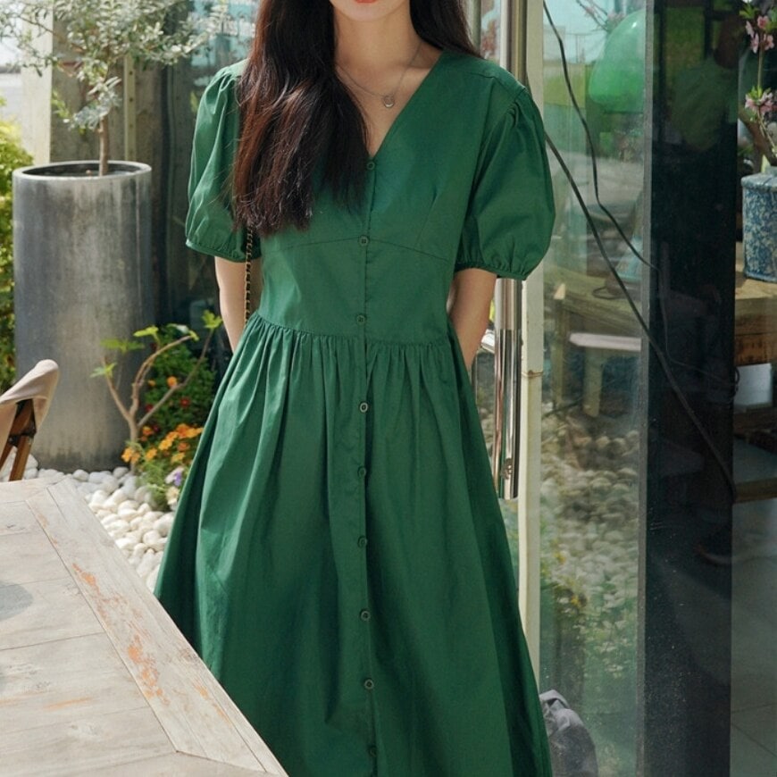 ワンピース 袖あり かわいい 大人可愛い きれいめ シンプル カジュアル 大人 上品 おしゃれ Vネック 半袖 フレア パフスリーブ 無地 前開き グリーン ブルー XL 韓国 旅行 休日 XL 春夏 7,993円